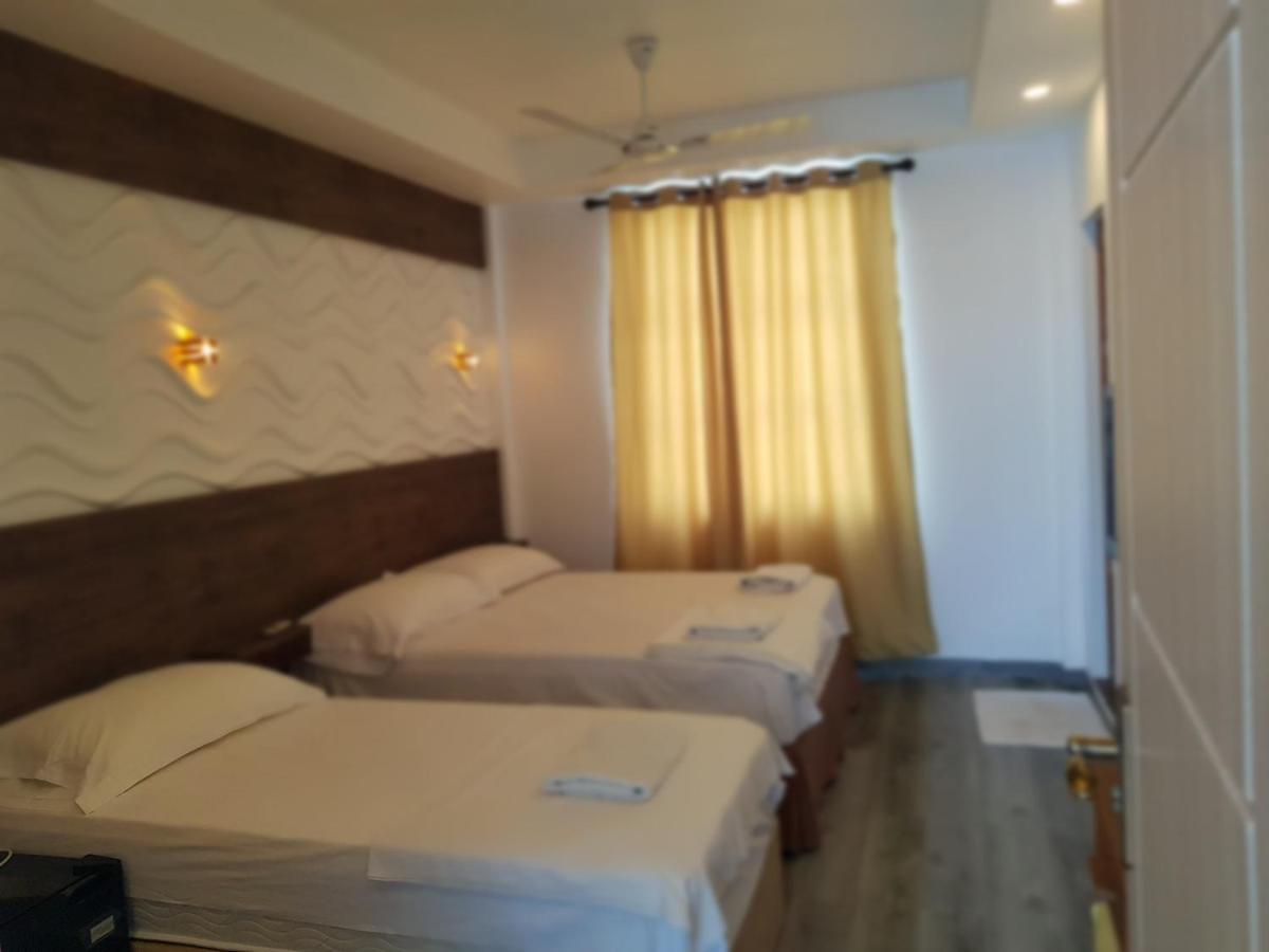 Leisure Boutique Hotel Maafushi Buitenkant foto