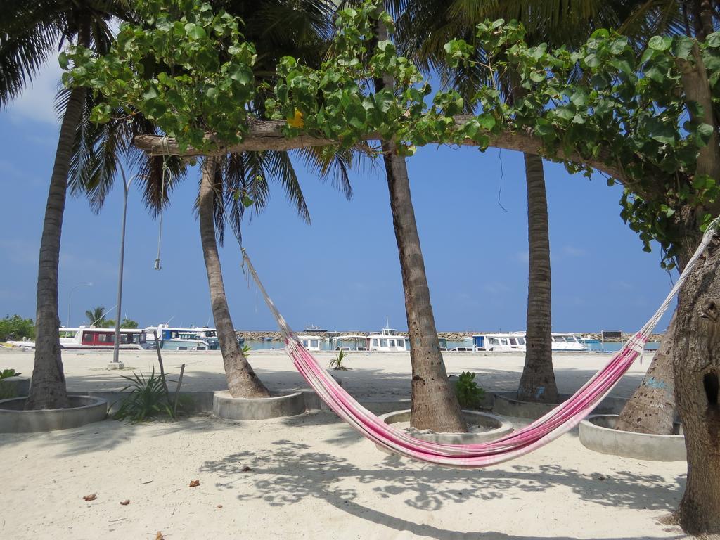 Leisure Boutique Hotel Maafushi Buitenkant foto