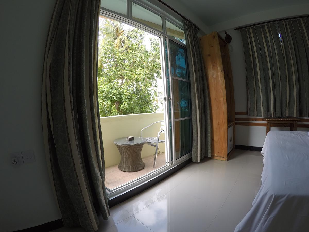 Leisure Boutique Hotel Maafushi Buitenkant foto